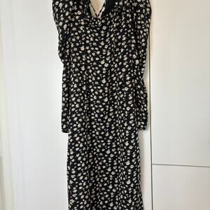 Floral dress new with tag